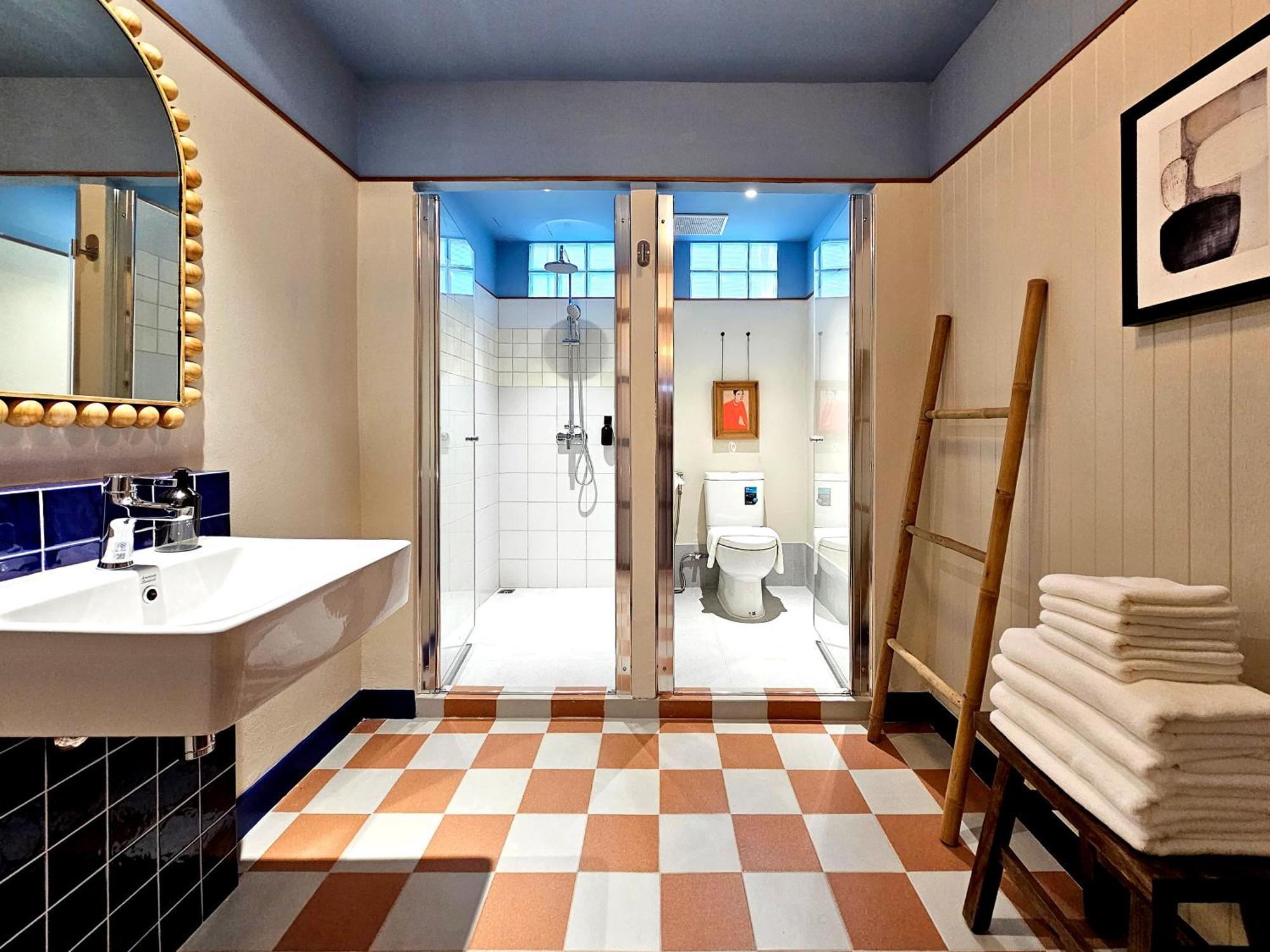 Blu Dock Restel Bangkok Dış mekan fotoğraf
