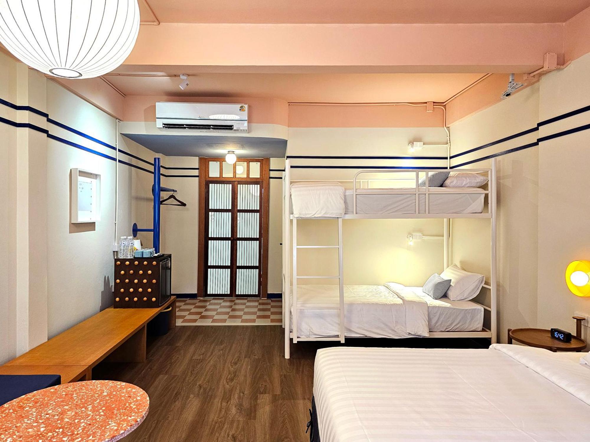 Blu Dock Restel Bangkok Dış mekan fotoğraf